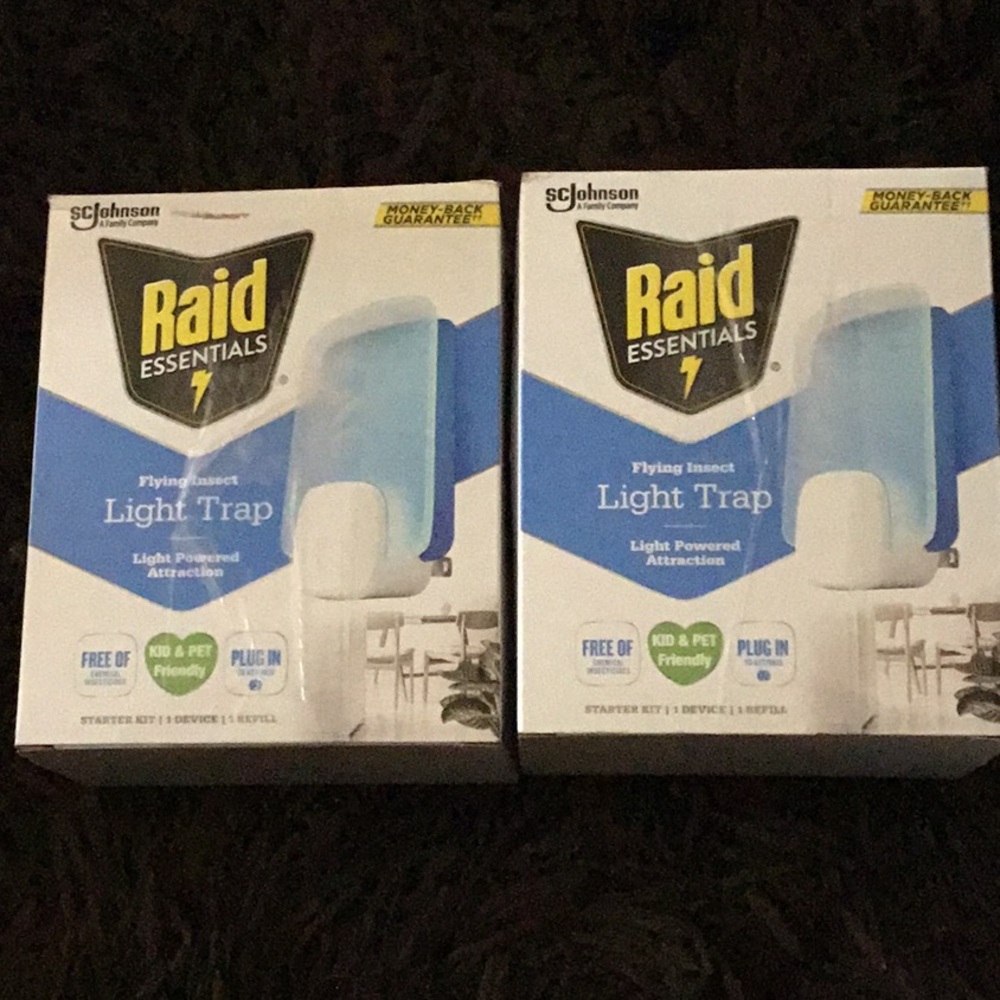 2 x Raid Essentials Flying Insect Light Trap Starter Kits ~ attracts & traps